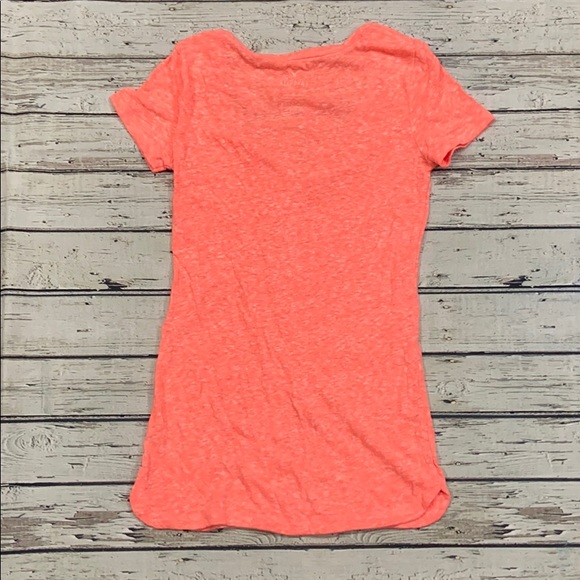 🌵3/$20• American Eagle V Neck Tee Shirt - Picture 2 of 3